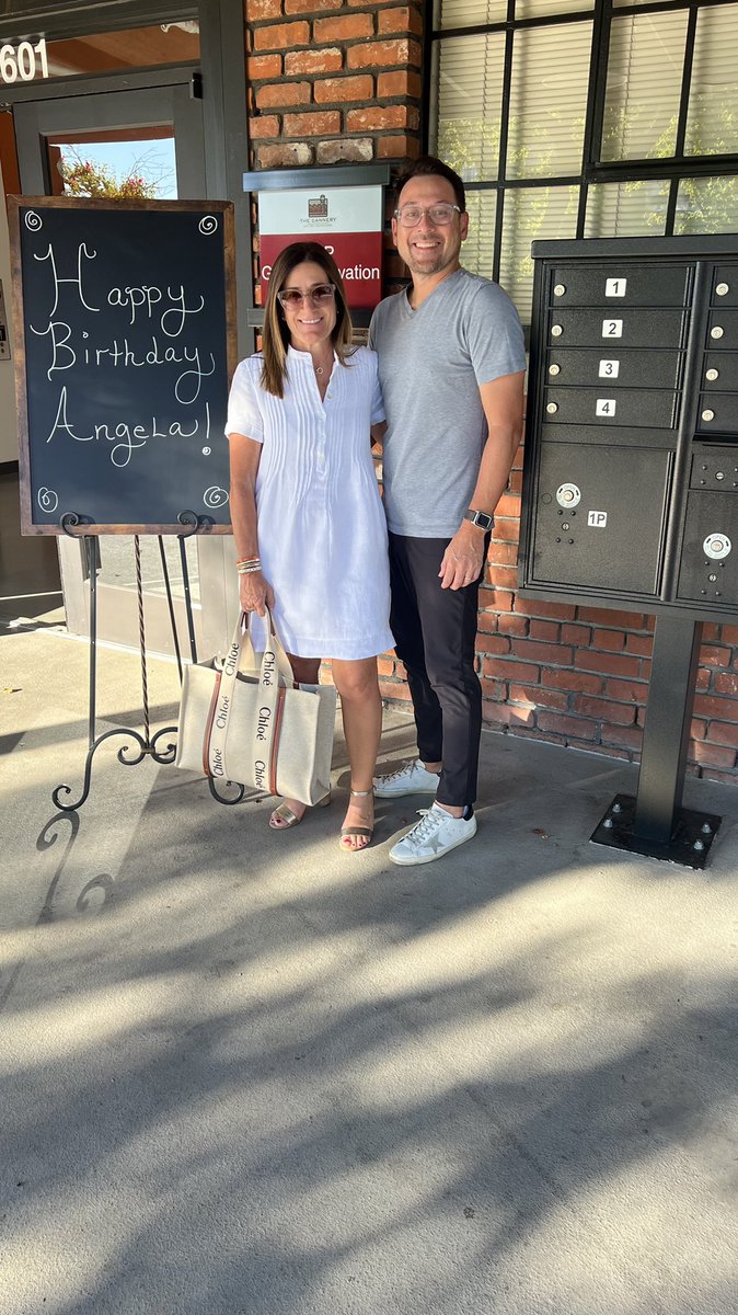 AngieLC18's tweet photo. Best birthday yet ❤️ #milestonebirthday https://t.co/pnHdrVd7cK