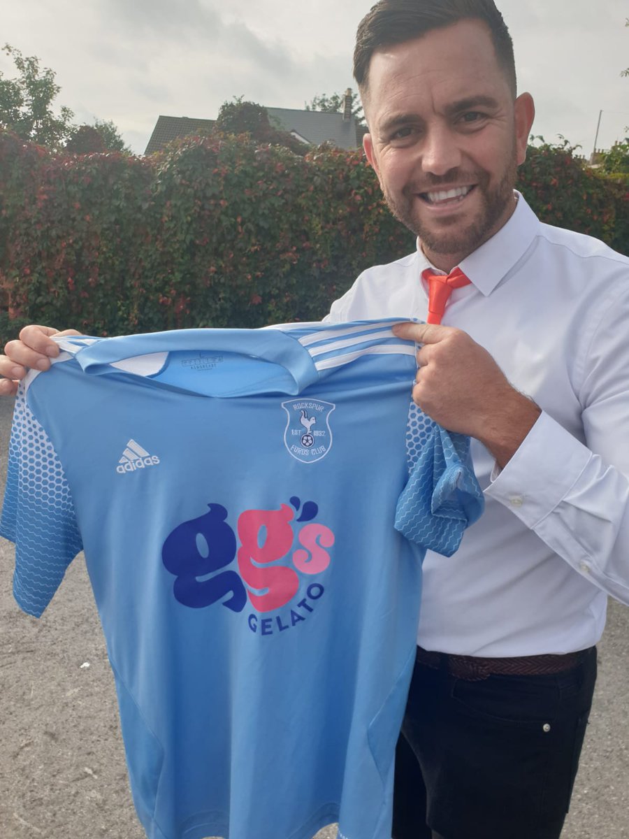 RockspurFords's tweet photo. Massive congratulations to @craigspring6 who won our last man standing competition, picking up a whopping £2,000 👏👏💷💷⚽️⚽️
If anyone is interested in joining in, its £10 entry and starts this coming Saturday. Over 100 players currently participating. DM for more details https://t.co/fNRhKsFNLB