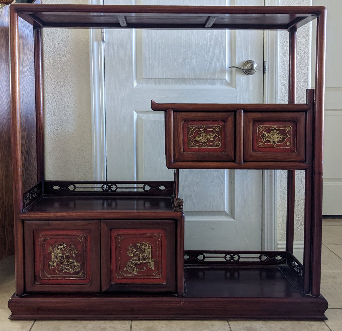 KoehnJosh's tweet photo. Was so happy to buy this great piece of #chinesefurniture last week😊. #sinophile https://t.co/pSCywvJMyM
