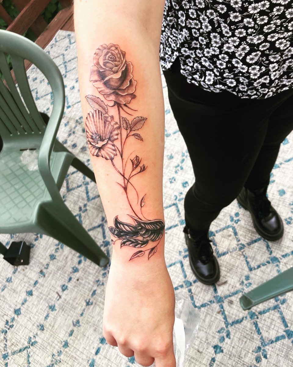 I got my HP tatt covered yesterday &amp; I’m just feeling so relieved about it?? I don’t think I fully realized just how gross I felt about having it. “Separate the art from the artist” only works if you can actually… do it. I couldn’t so it had to go! #fuckterfs #jkrisaterf