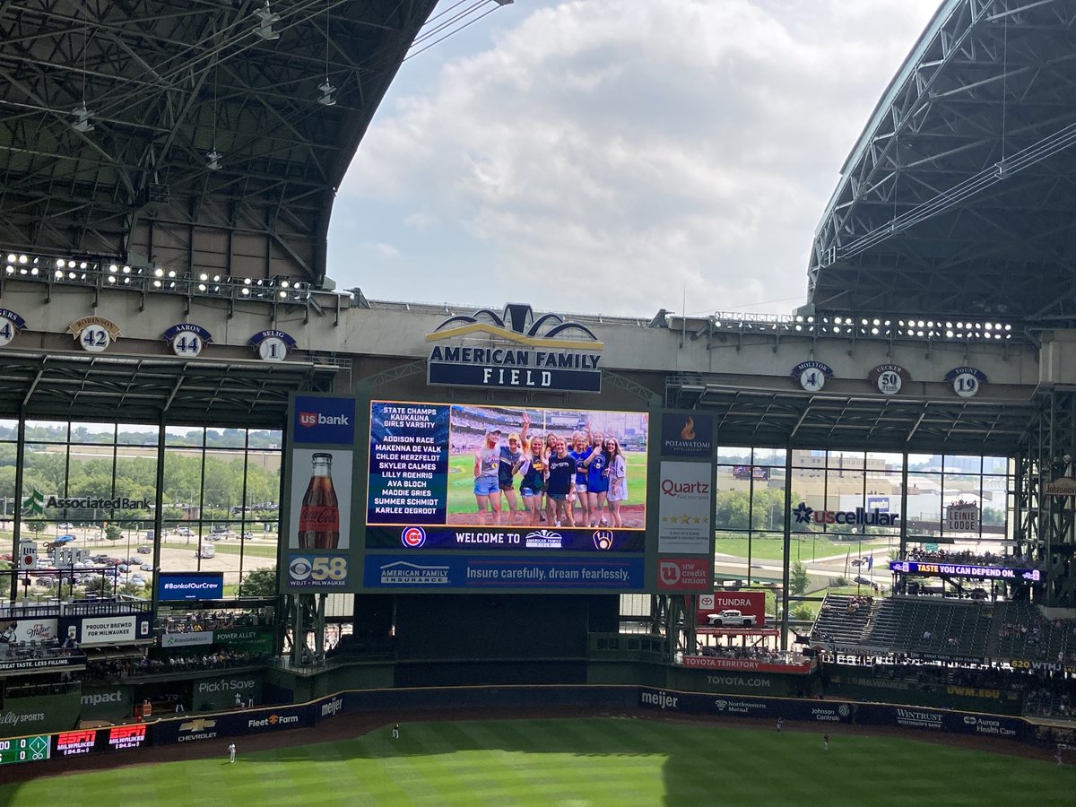 The ⁦state champion ⁦<a href="/KaukaunaSB/">Kaukauna Softball</a>⁩ team is honored before the ⁦<a href="/Brewers/">Milwaukee Brewers</a>⁩ game today! 

#Brewers