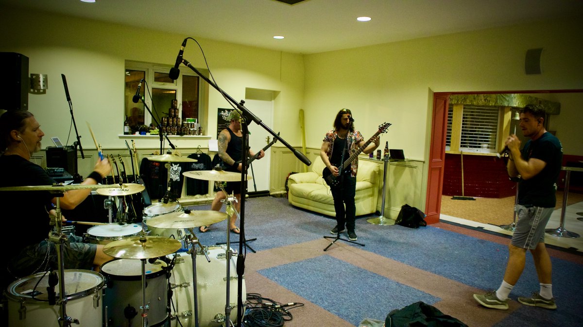 Peac3Production's tweet photo. A real busy week for us at Peace Productions! We've been re-rigging and mixing IEMs with @beneathembers, recording and videoing some fun covers with @jthedarknight at the studio and providing sound for two festivals at @theubchelmsford and @wibblersbrewery at the weekend! The https://t.co/HZDKiwj9yt