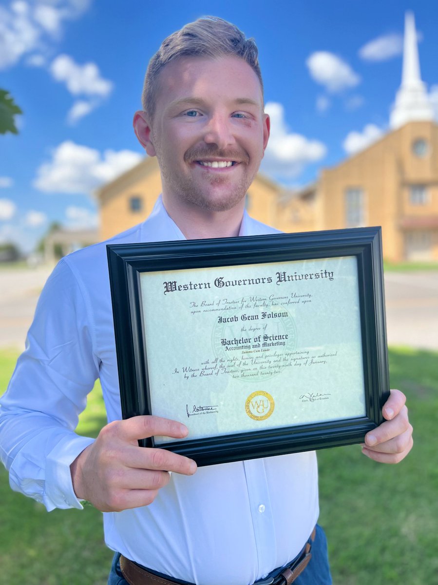 JacobFolsom_'s tweet photo. This one is for all the ones who supported, hated, inspired, and doubted me. We did it. https://t.co/7cWUmrdZQ1