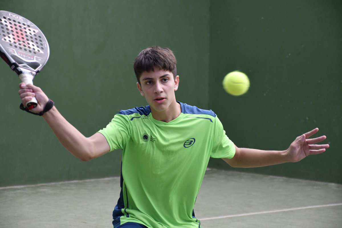 fexpadel's tweet photo. 6️⃣💥 MATCH EXTREMADURA VS PORTUGAL MENORES 2022

📸Galería de fotos: https://t.co/WcxxHXTsMz https://t.co/fMvprOw4WW