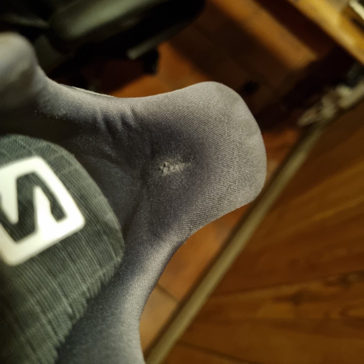 Es_Jay_Kay's tweet photo. @Salomon_SA  @SalomonSports  this kind of damage cant be consistent with the quality you guarantee and aspire to. Especially when no actual running was even done. All of this 2 months after purchase https://t.co/Z1flycoUgV