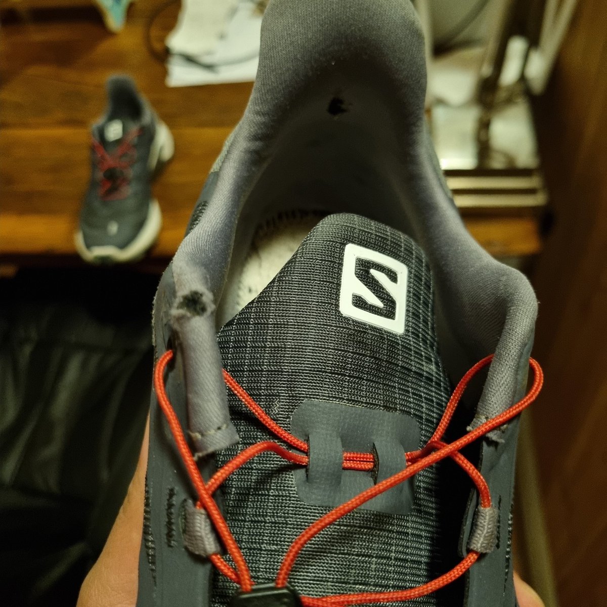 Es_Jay_Kay's tweet photo. @Salomon_SA  @SalomonSports  this kind of damage cant be consistent with the quality you guarantee and aspire to. Especially when no actual running was even done. All of this 2 months after purchase https://t.co/Z1flycoUgV
