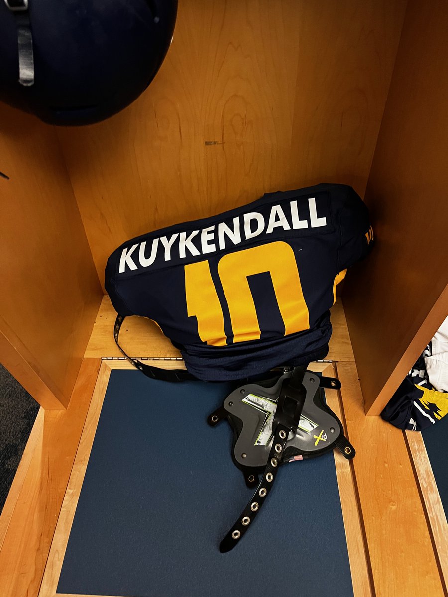 KuykendallShea's tweet photo. Blessed to be part of this team! Great group of players and coaches.  Fun last scrimmage yesterday.  My first college game week is up! @UNC_BearsFB #AG2G https://t.co/2b1IgKvMMY