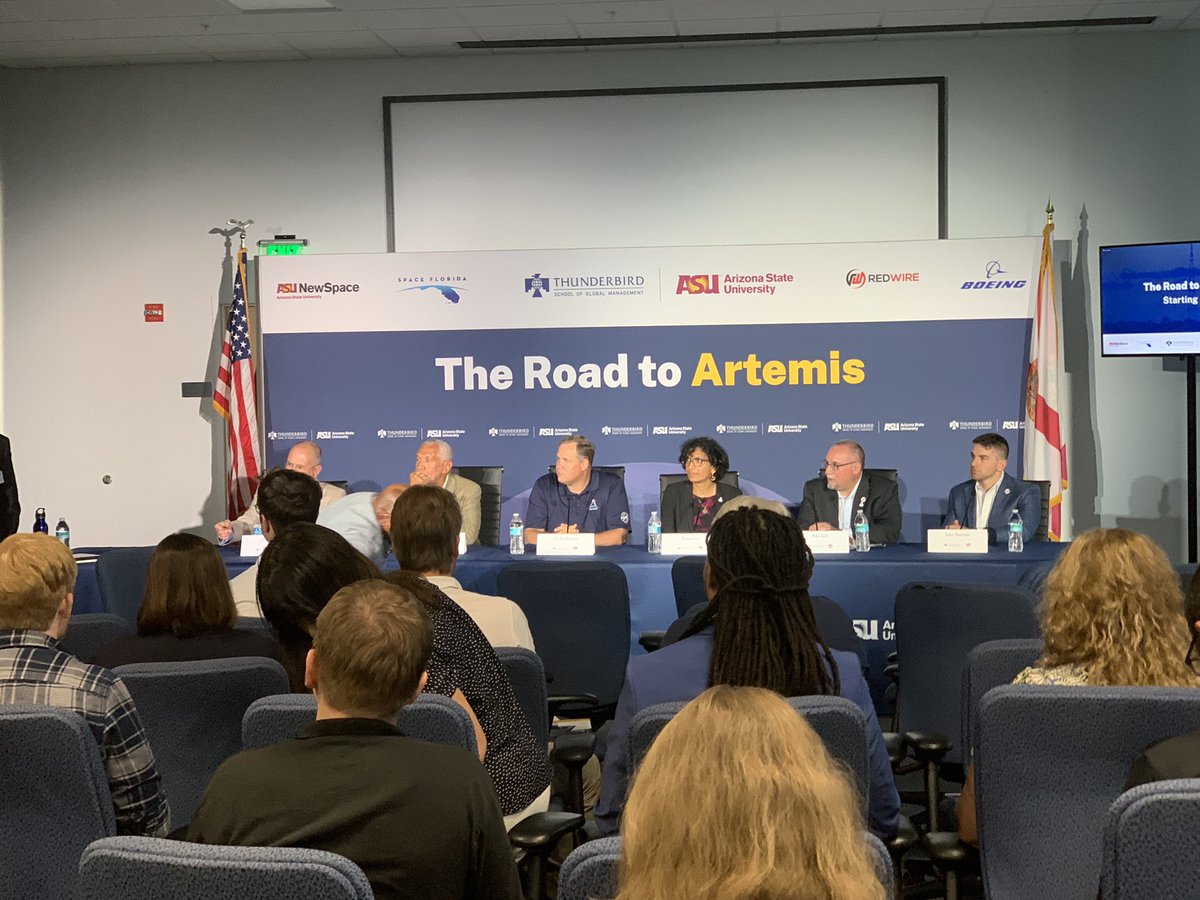 Just getting started here at The Road to Artemis event at Space Florida.