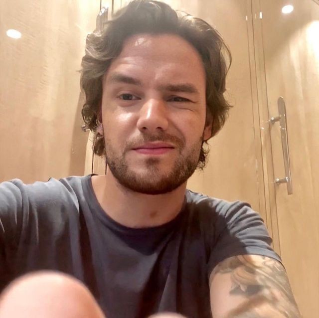 befour_it_ends's tweet photo. my favorite memories with liam are all the livestreams he made during the pandemic <3
#10DaysWithLiam https://t.co/21FzxLgpaf