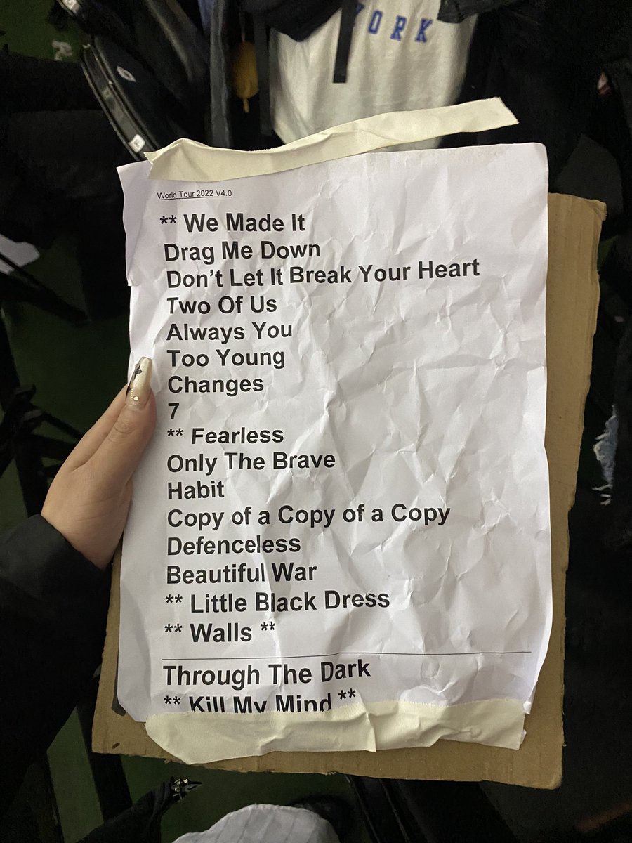 louisopaipa's tweet photo. en un futuro van a estar NO ESCUCHÉ ESTE SET LIST EN VIVO 😭😭 y yO SI CONCHETUMAREEEE https://t.co/mbnJ4F59OL