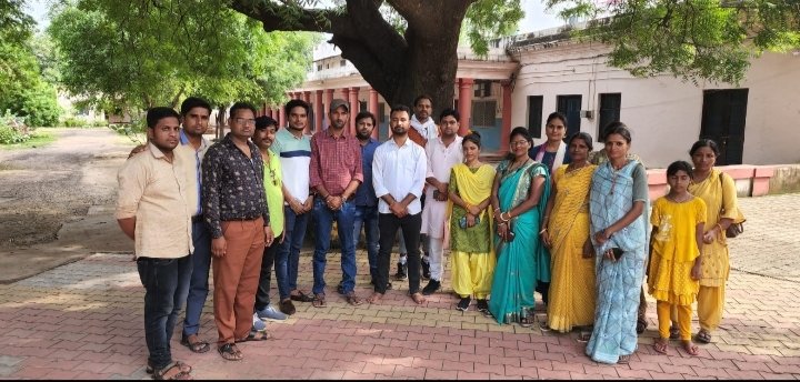 BawriyaPooja's tweet photo. आज  बूंदी के सभी संघर्ष शील उर्जावान CHA साथियों ने 5 सितम्बर 2022 के महा आंदोलन को लेकर कई मुद्दों पर विस्तार पूर्वक चर्चा की   
ऐ दोस्त, तेरे जिन्दगी की राह में संघर्ष आयेगा,
ख़ुशी तब मिलेगी जब लड़कर आगे बढ़ जायेगा.
@DrKirodilalBJP @BaljeetBehror @1stIndiaNews @News18Rajasthan https://t.co/svUk0lrhK1