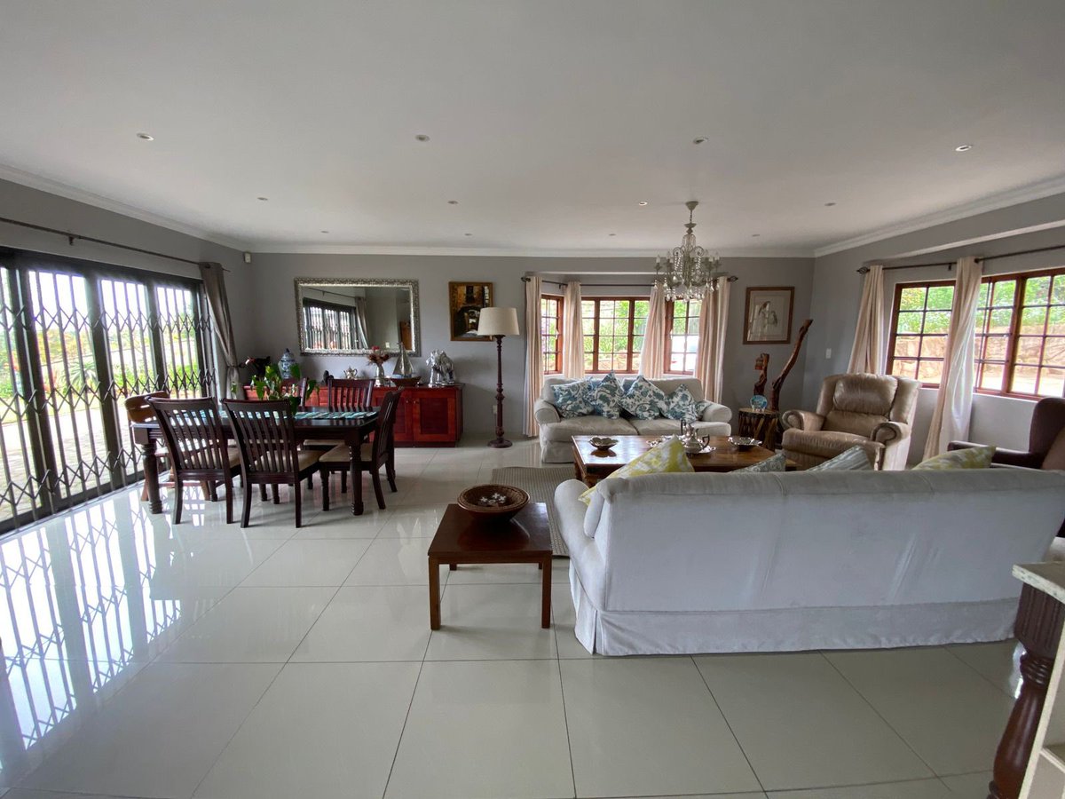 craigierocks's tweet photo. Time to sell my dream home which I built from the ground up. Here’s a few photos and if anyone is keen or knows anyone keen to buy, let me know… finders fee of course 😀👍based in kzn, forest hills.
Contact me for more photos … https://t.co/mvbVQ9UBiB