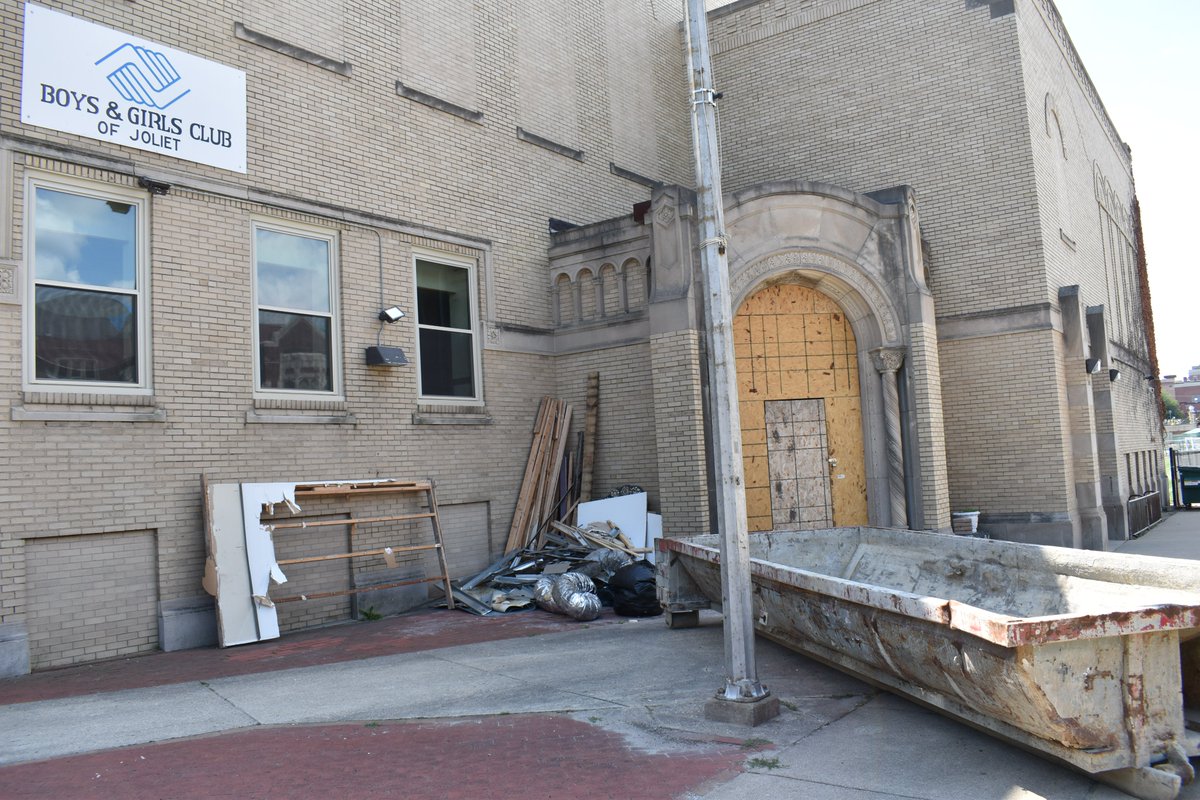 We move FAST! 
Here is a little SNEAK PEAK at some of the PROGRESS being made on the VERY SPECIAL Front Entrance Project, funded by the State of IL DCEO!
The NEW Front Entrance will contain a myriad of security features that will allow us to STRENGTHEN and ENHANCE Child Safety