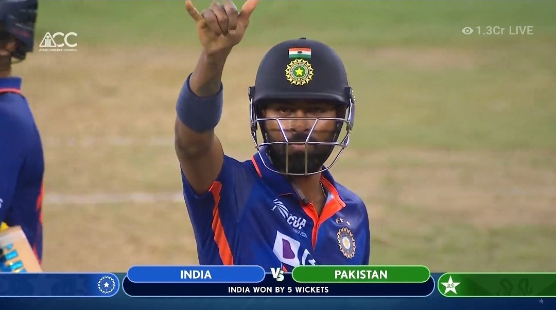 PradipMehta06's tweet photo. Hardik Pandya - what a cricketer!!

- 3/25 with the ball.
- 33* (17) with the bat.

- The hero for India, a big finisher 
#INDvsPAK https://t.co/FmmYhxK47C