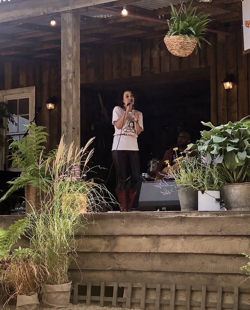GaryHobbs_64's tweet photo. What an absolute privilege to witness @CharlyLowry’s powerful and moving performance @TheLongRoadFest yesterday. Thank you! ✨❤️🙏🏻 #FrontPorch #ColorMeCountry https://t.co/Cxps3vQ8UK
