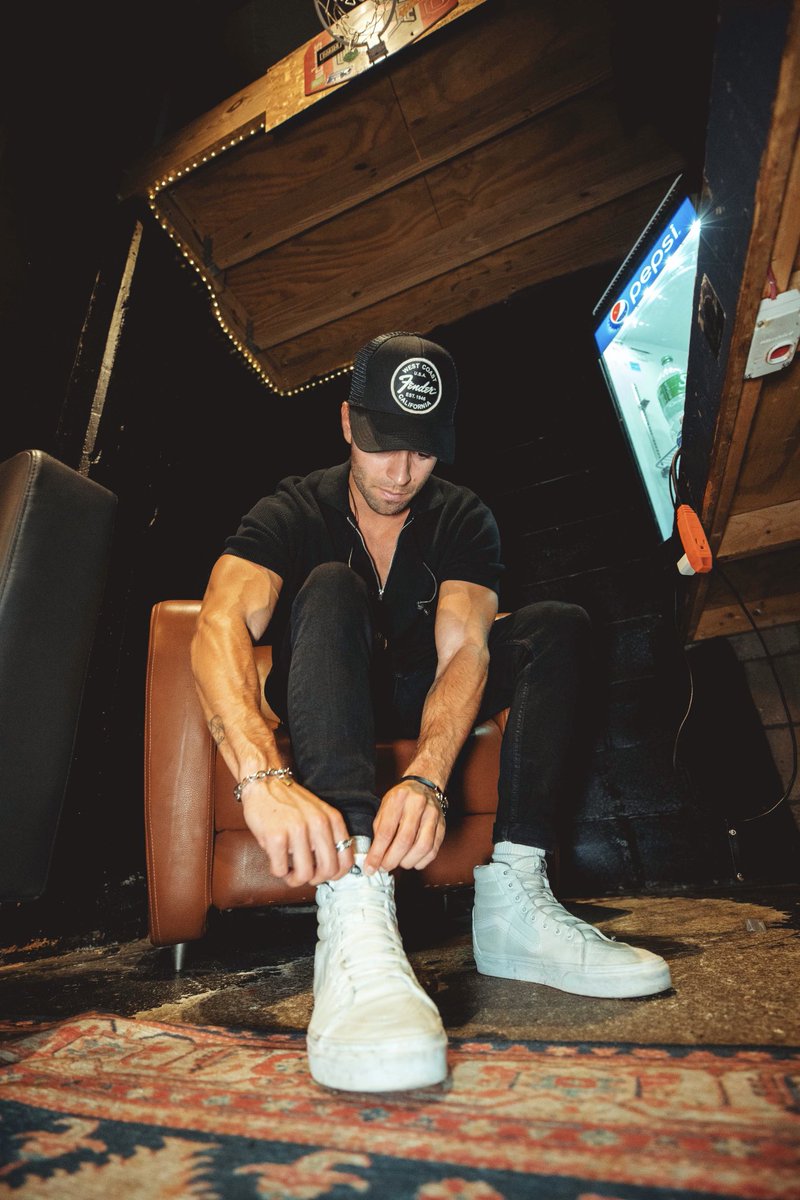 jakemiller's tweet photo. Columbus last night 🖤 Detroit tonight https://t.co/YjqJp1Kkod