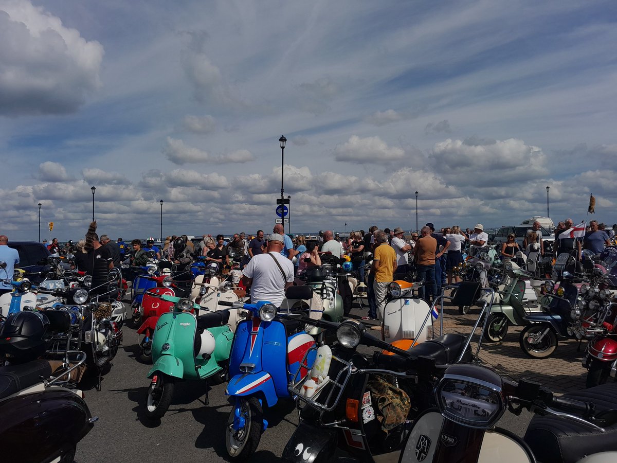 FreelanceSC's tweet photo. Preparing for the ride out, I hope those who had their incidents are OK? https://t.co/Prtb4OP3YS