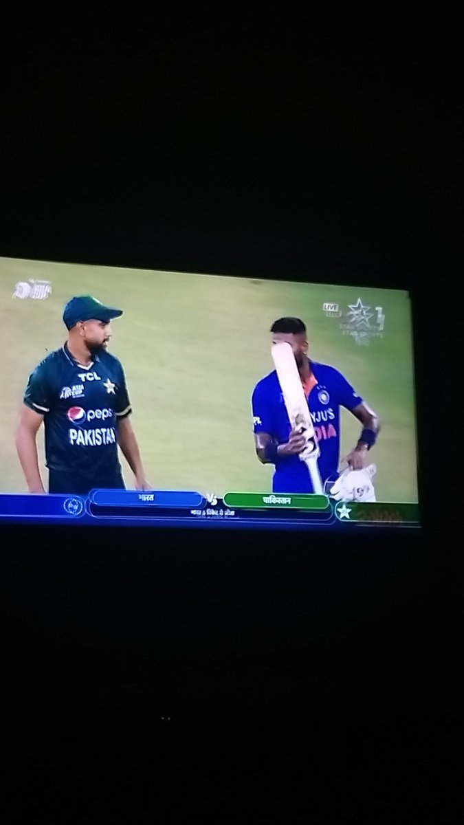 Amit_Bindas's tweet photo. #AsiaCup2022 #INDvsPAK 
Perfectly Sunday is Over 🙌🏻🎸 https://t.co/c5g43MS679