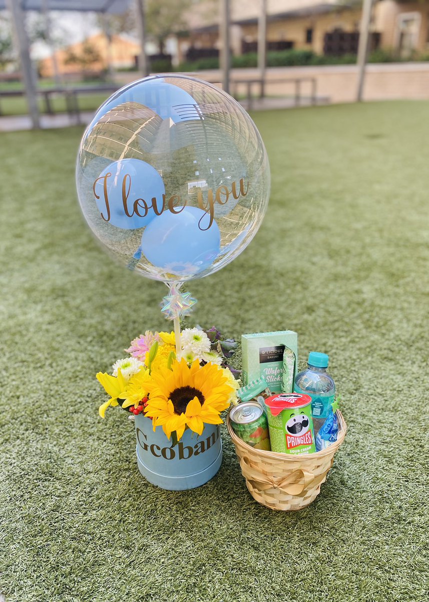 deeglamloons's tweet photo. While we at it … don’t forget to place your orders 🥰☎️  Spoil your loved ones with hot air balloon hampers /personalised hampers ranging from only R380😀 free delivery …based in Pretoria 📍Contact  068 2011 490  #SAMA28 https://t.co/bMMAJnLzGL