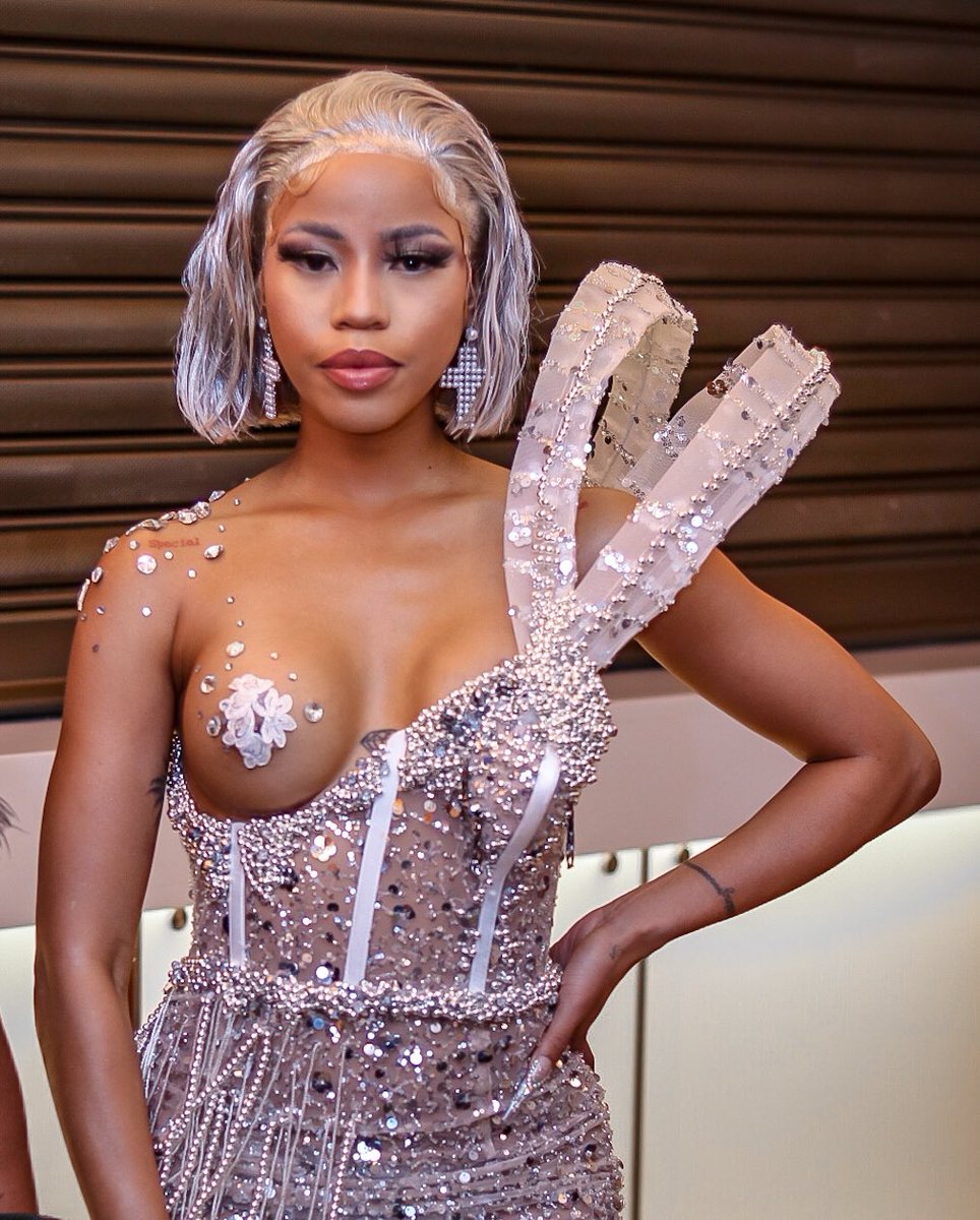 PhilMphela's tweet photo. SPOTTED: Anele Zondo

The TV personality and actress is at the 2022 South African Music Awards in Sun City 

#SAMA28 #KgopoloReports  

📸 @GeeSnaps https://t.co/QfZrlcGUn2