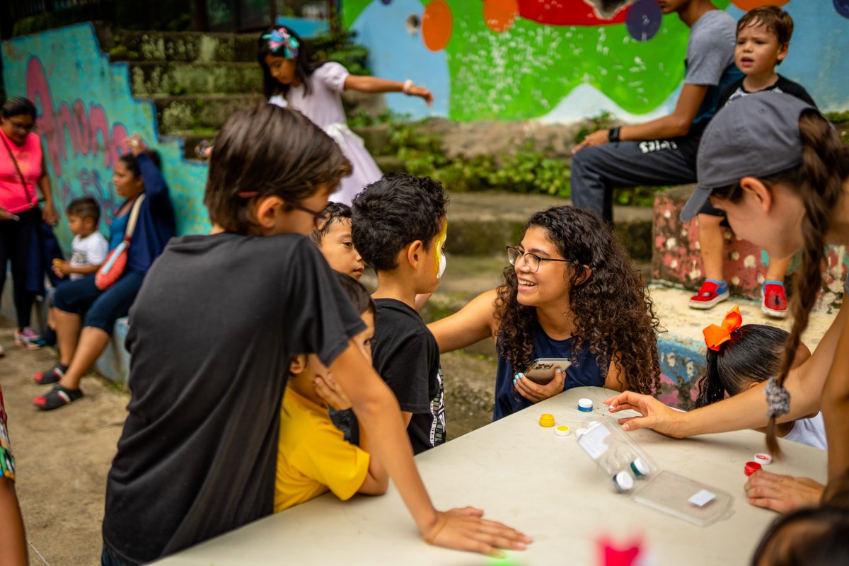 ALCClife's tweet photo. Our Costa Rica missions team is on the ground ministering to the people of San José. We ask that you keep them in prayer this week as they minister.
--
Stay tuned for more updates. #ReachOurWorld #ALCMissions https://t.co/Sn7esZSzr2