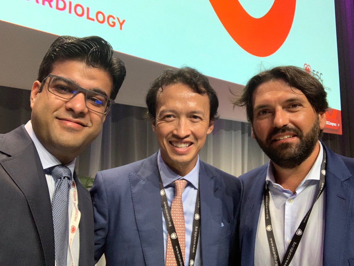 Honored to share the stage with Dr. Sorajja and present a late-breaker at the same time! ESC 2022 has been an unforgettable experience #ESCCongress @escardio @Steph_Achenbach @vonBardelebenRS @psorajja @EAPCIPresident Now some Barcelona time..beautiful city!