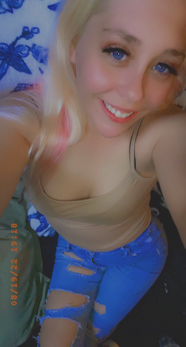Starr_1031's tweet photo. Come and view babes! New content coming soon🥵 https://t.co/yg5WcKnjfM https://t.co/SQeFMaRCEa