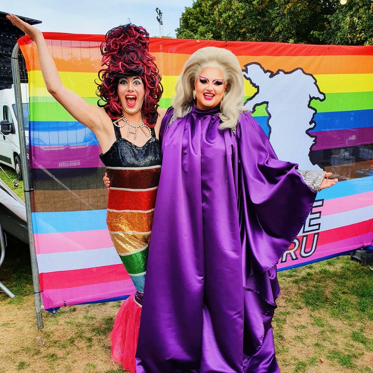 Today at Pride Cymru was fantabulous! Aida H Dee The Storytime Drag Queen performed THE WHOLE DAY for all families in the family area! We even got a sneaky piccy pic with Victoria Scone from RuPaul's Drag Race UK 🏳️‍🌈🏴󠁧󠁢󠁷󠁬󠁳󠁿💟🎉 <a href="/pridecymru/">Pride Cymru</a> <a href="/DragStoryHourUK/">Drag Queen Story Hour UK® ️🏳️‍🌈🇬🇧</a> <a href="/dragraceukbbc/">RuPaul's Drag Race UK</a> <a href="/victoriascone/">Victoria Scone BLACK TRANS LIVES STILL MATTER</a>