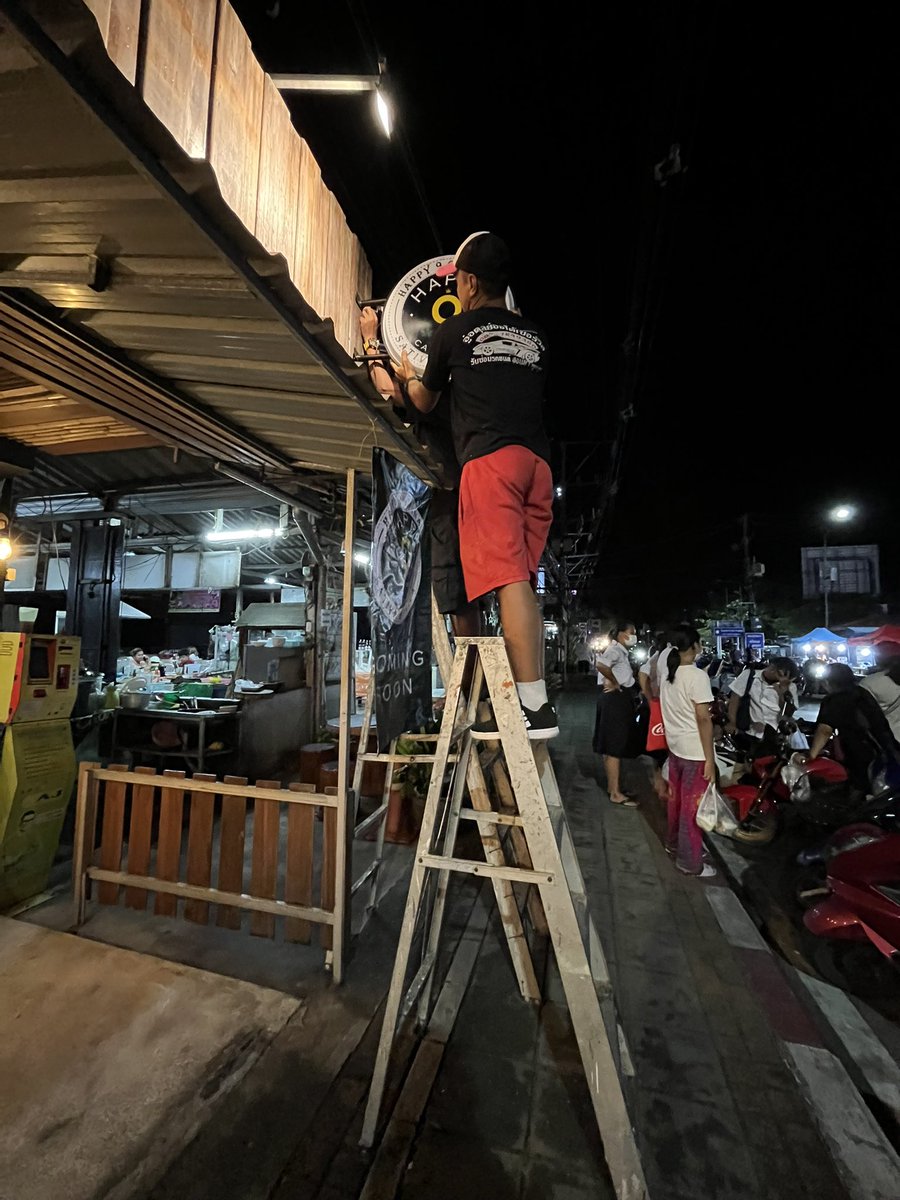 thianchote's tweet photo. #kohsamui #หน้าทอน #ท่าเทียบเรือ
#Happy9CANNABIS  #สิงโต #DRAGONog https://t.co/rVlj8GU8LL