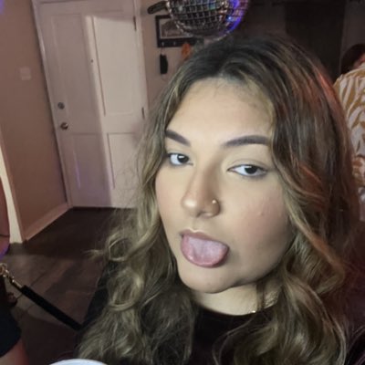 cakezzsam tweet picture