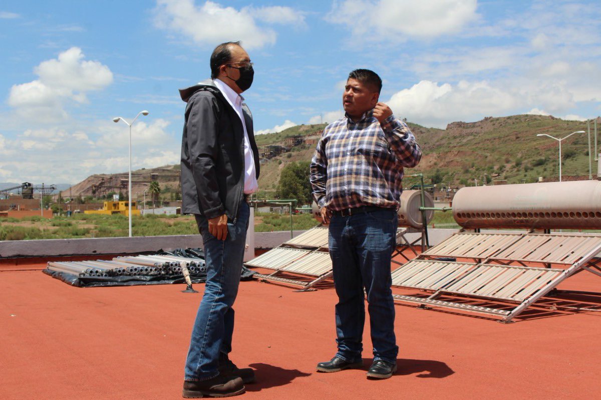 Gracias a la voluntad y colaboración de la empresa Minera del Norte Unidad Cerro de Mercado se impermeabilizó el techo del albergue Juntos por Durango, permitiendo brindar un mejor servicio a locales y foráneos. 

#ComoNuncaAntes