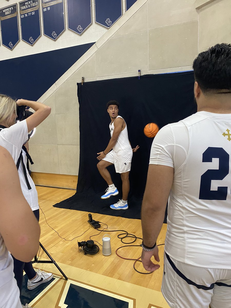 JCUMensHoops's tweet photo. Some other highlights of our shenanigans! We can’t wait to get back out on the floor 😆 #GoStreaks⚡️ https://t.co/n4wBrE2sIu