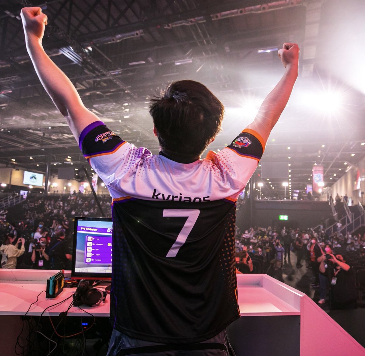 slashunite's tweet photo. We are F/A and looking for an org to represent!

World Champions Pokemon Unite 🏆 
NA Champions Pokemon Unite 🏆 
Full Resume: https://t.co/CMK9QXbN9E

Roster:
@kyriaos_unite 
@slashunite
@overlord98tv
@elo_unite
@toon_slim
@junglebook1_

❤️ &amp; RT are appreciated! https://t.co/ptOW0my5ar