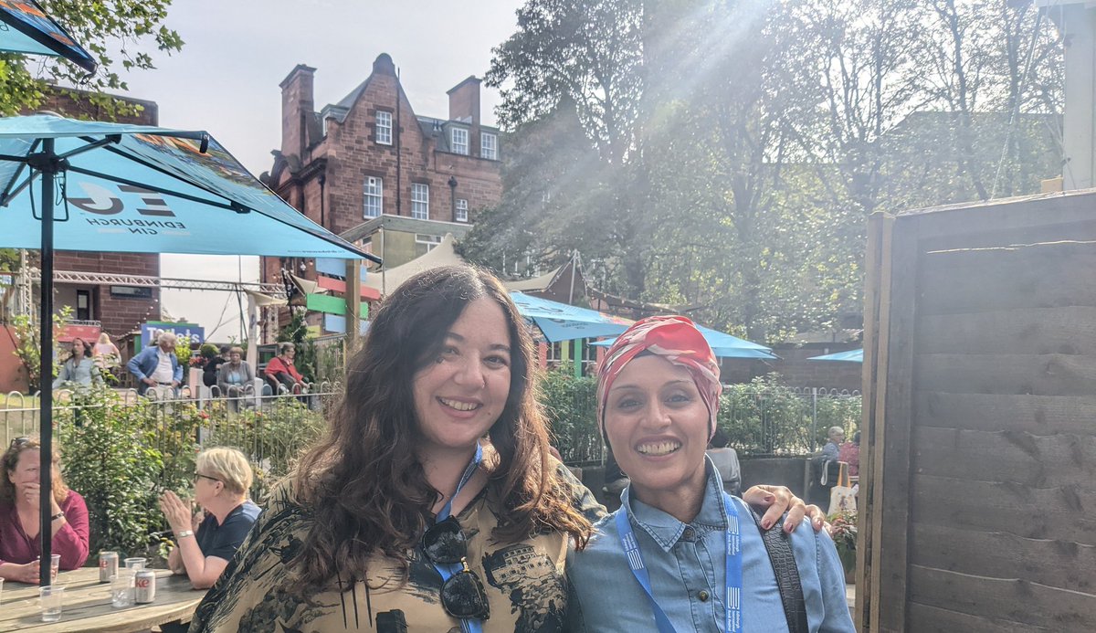 sarahpbroadley's tweet photo. A great day @edbookfest! A very quick hello @csoundar, a huge hug @a_reflective, a chat with #LisaWilliams @edincarib &amp; @brixtonbard, @Kiran_MH, and a brilliant event hosted @onie_tibbitt @Eviewriter with fab panel @Julie_Farrell_ @FlorisBooks &amp; Az too! Safe trip home @ELIZFRAT x https://t.co/dfEqRMLMCx