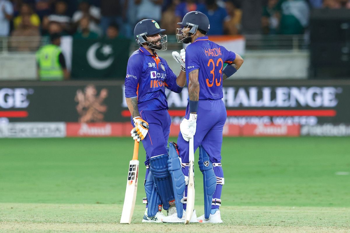 Ki_ranjc's tweet photo. Great performance Team India 🇮🇳🤟
Many congratulations to @hardikpandya7 @imjadeja 
.
.
#AsiaCup #TeamIndia #BCCI #Hpandey #jaddu https://t.co/q8yVKLSyRA