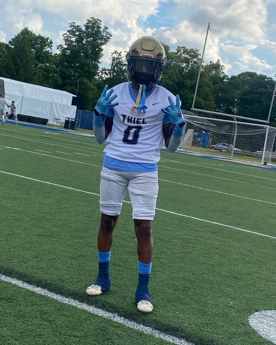 Thiel_FB's tweet image. We are excited to announce our captains for the 2022 season. Congratulations to:
Senior DB Darnell Jordan (@_King_Savage412 ) 
Senior TE Donny Pattison (@DonnyPattison5)
These young men EARNED the respect of the team and are great representatives of our program. #NewEra #RollCats