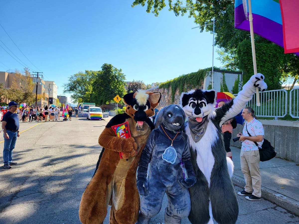 SparxWuff's tweet photo. Happy Pride #KamloopsPride 
@FlamingPaw https://t.co/teBVacrvzQ