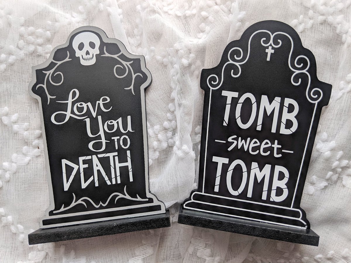 Made some tombstones 🪦