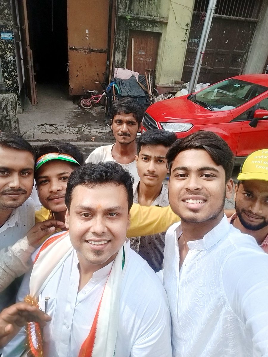 Sarbojit_iyc's tweet photo. শুভ জন্মদিন অতুল্য প্রসাদ ঘোষ... ❤️
আজ ২৮শে আগষ্ট ছাত্র পরিষদের ৬৯তম প্রতিষ্ঠা দিবসে মহাজাতি সদন থেকে
#CPFoundationDay
#28thAugust2022 https://t.co/tXuuRUntEb