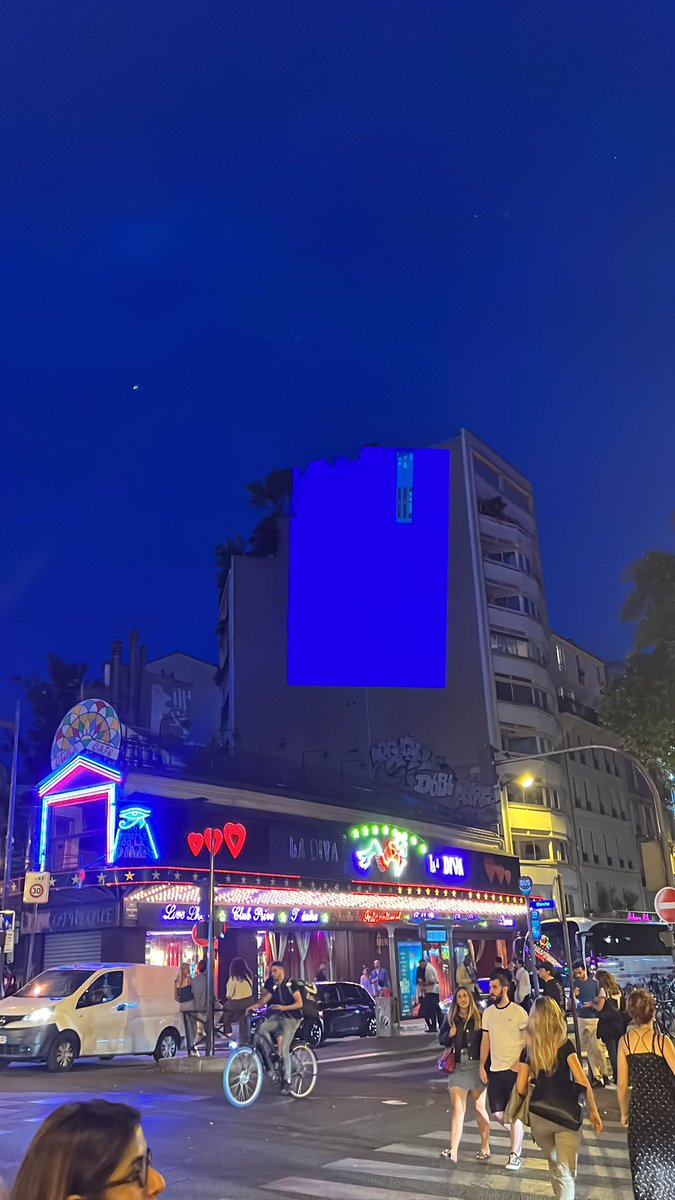 mimirep_'s tweet photo. Quelque chose va être projeté #lomepal https://t.co/tCfZFPtOeI