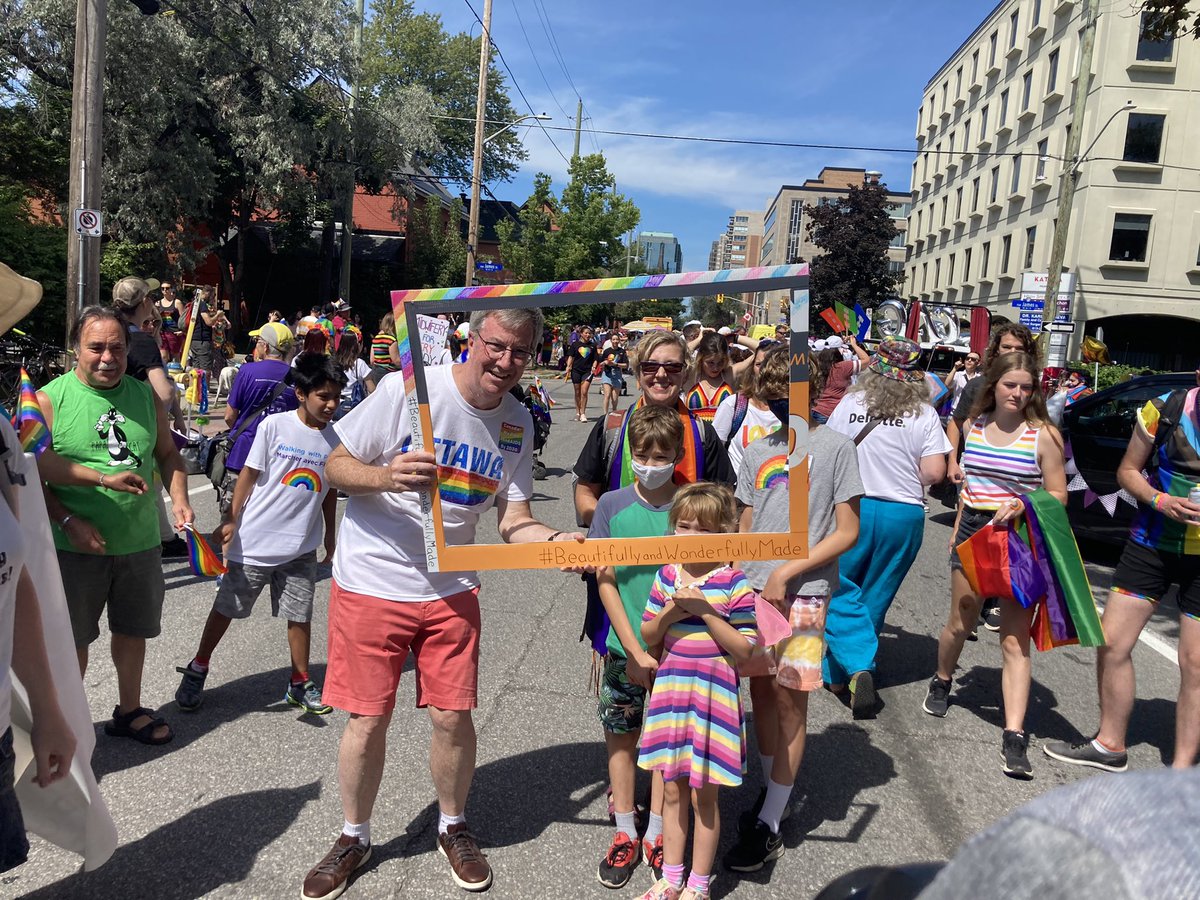 JimWatsonOttawa's tweet photo. It’s great to participate in the Capital Pride Parade today as we celebrate and promote our values of diversity, inclusiveness, understanding, equity and self-expression free from discrimination. Happy #Pride! @FierteCapPride https://t.co/4W9NilPwhJ