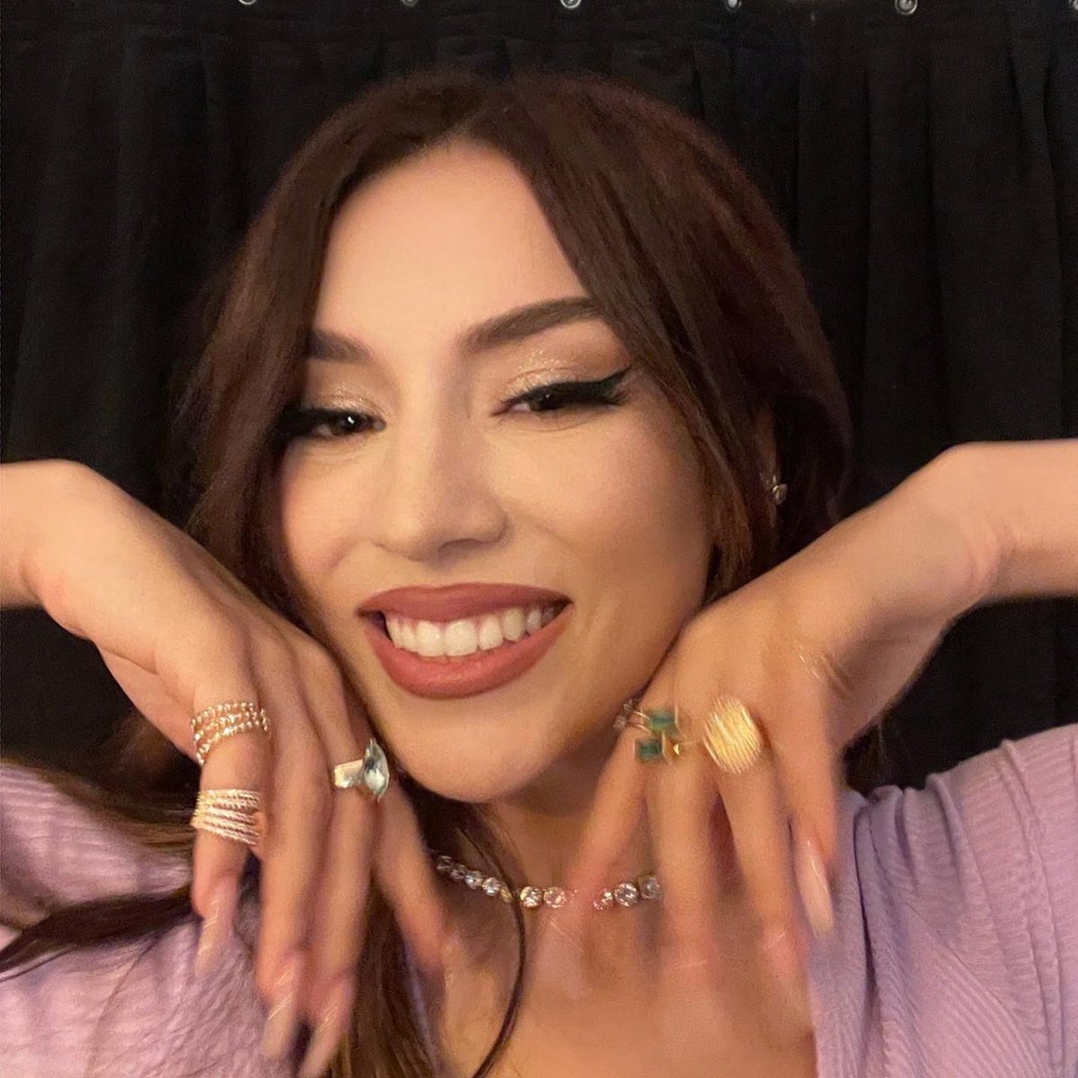 AVA MAX tweet media