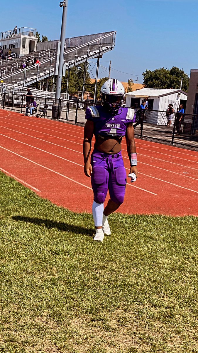 Tuff lose Week 1 here are a few highlights hudl.com/v/2HxvRc 20 tackles 3 TFL’s <a href="/DeepDishFB/">DEEP DISH FOOTBALL</a> @PRZJordan <a href="/CoachBigPete/">Peter "Coach Big Pete" Leinweber</a> <a href="/PrepRedzoneIL/">Prep Redzone Illinois</a> <a href="/dclay1889/">DuShawn West</a>