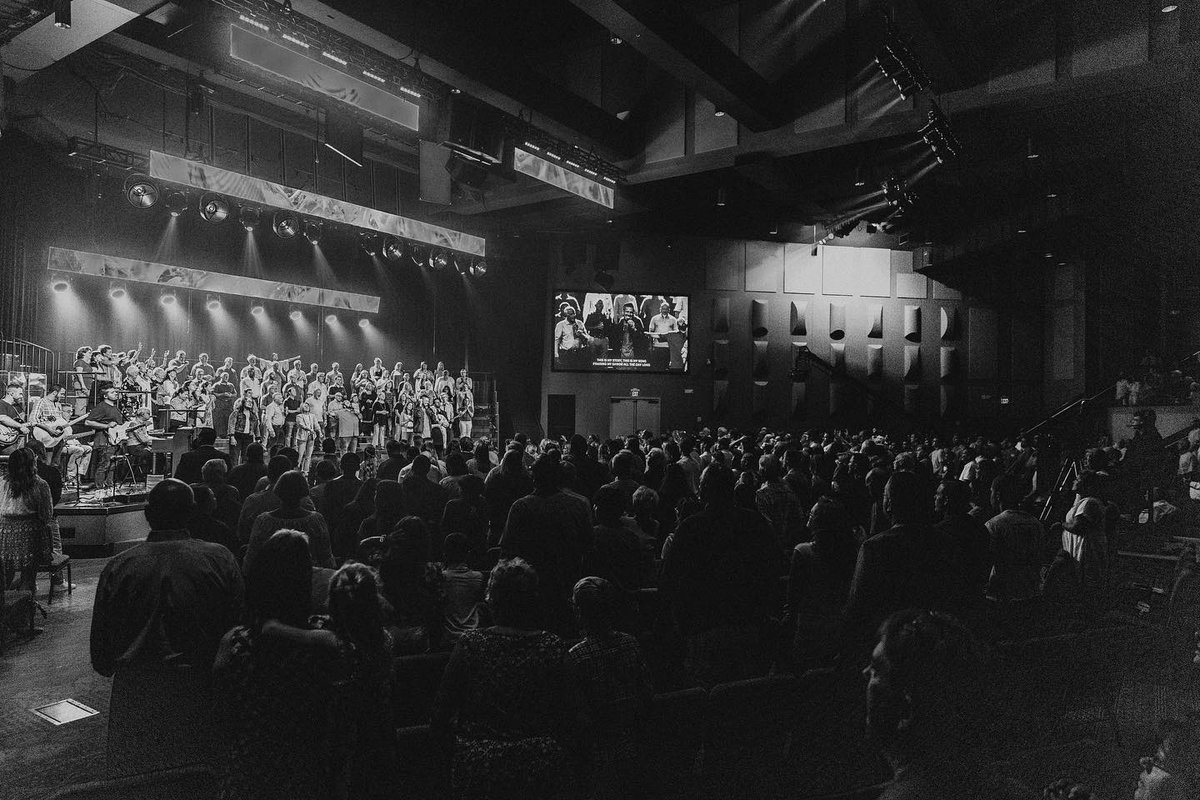 jordaneasley's tweet photo. It seems like every single Sunday I leave @firstcleveland even more AMAZED at what God is doing. 
We serve a great God! 

#ilovemychurch #clevelandtn #worship #easttennessee #church #jesus #jesussaves #greatcommission https://t.co/W9dsdNUkBh
