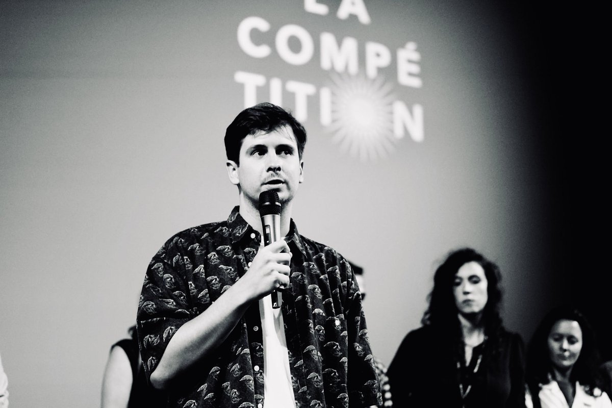 guillaumusson's tweet image. Le @FFAngouleme est terminé ! Un accueil inoubliable, des salles combles, une projection en prison d’une intensité folle, une émotion de dingue. Je ne pouvais pas rêver mieux pour partager pour la première fois #LESSURVIVANTS !

Denis, Zar : je vous aime.