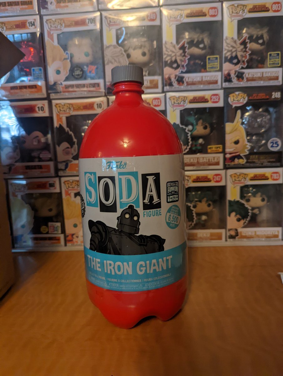 Schpleej's tweet image. Uhhhh OMG I haven&apos;t even opened the second one lol
@Thirsty_Collect @speed1187 @FunkoPopHunters @Funko
#Funko #funkon2022 #IronGiantChase