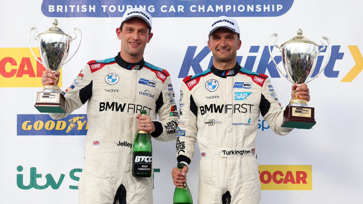 Official_WSR's tweet photo. ▶️ Double podium finish ✅
▶️ Turkington heads points ✅
▶️ Hill in title contention ✅

Podiums for Colin &amp; Stephen Jelley plus a pair of top-5s for Jake made it a strong raceday at Thruxton. REPORT ▶️ https://t.co/KGkgH3XBlA

📸 @JakobEbrey https://t.co/fZmzgPMfwK
