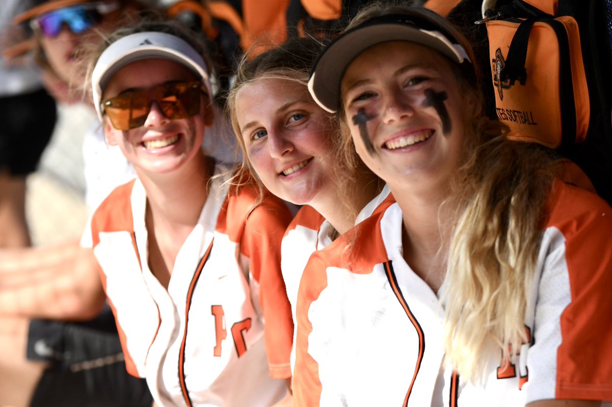 laramiller78's tweet photo. @PCSoftball3 starting out the season just as hot as the weather this weekend @PCHSAthletics1 @dc_fastpitch https://t.co/gr9mCS0Vl7
