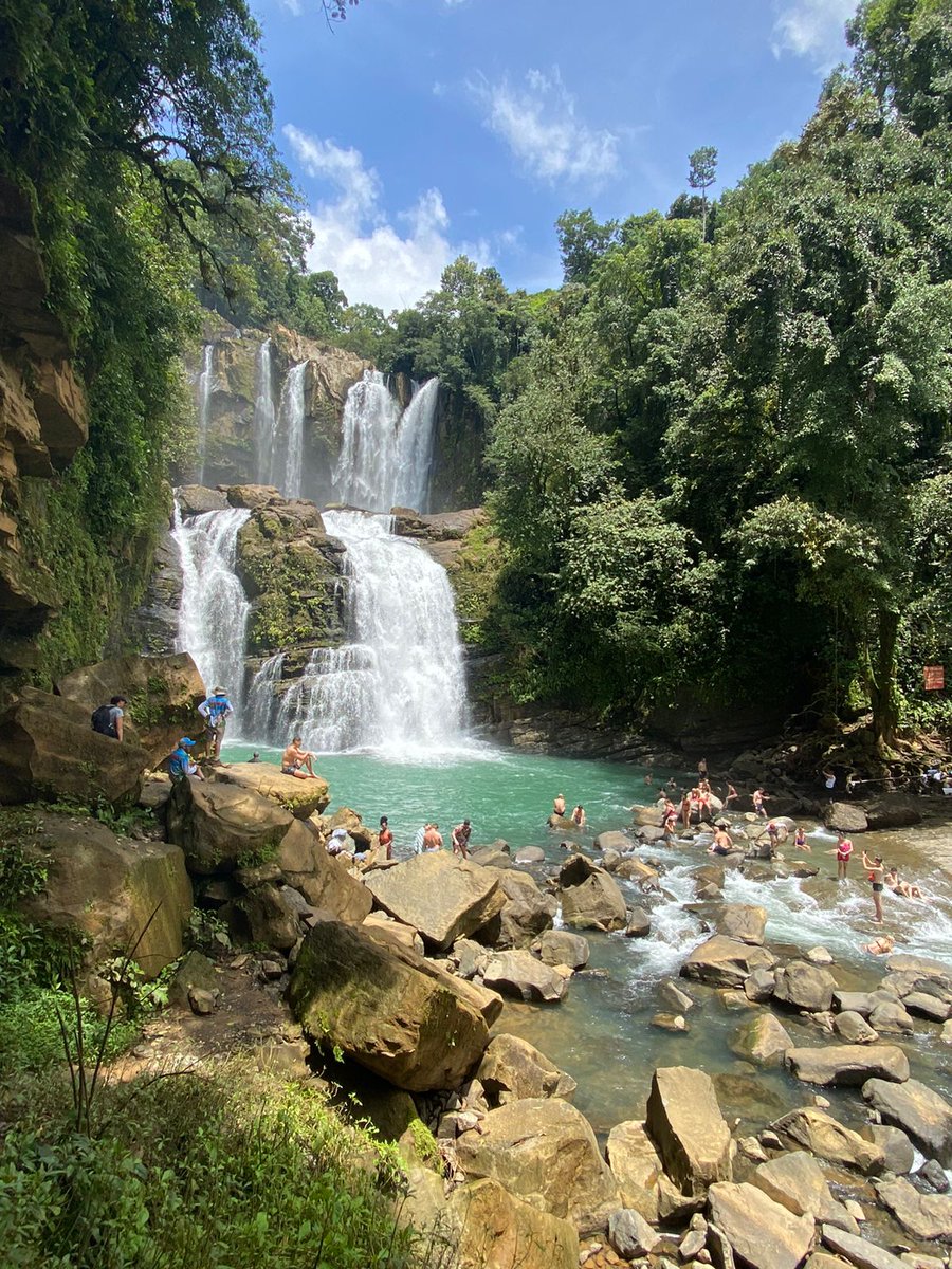 CrPlanner's tweet photo. #CostaRica #Waterfalls #Dominical #Holiday #Vacationplanner #EcoTourism https://t.co/OTOpBqsrI9