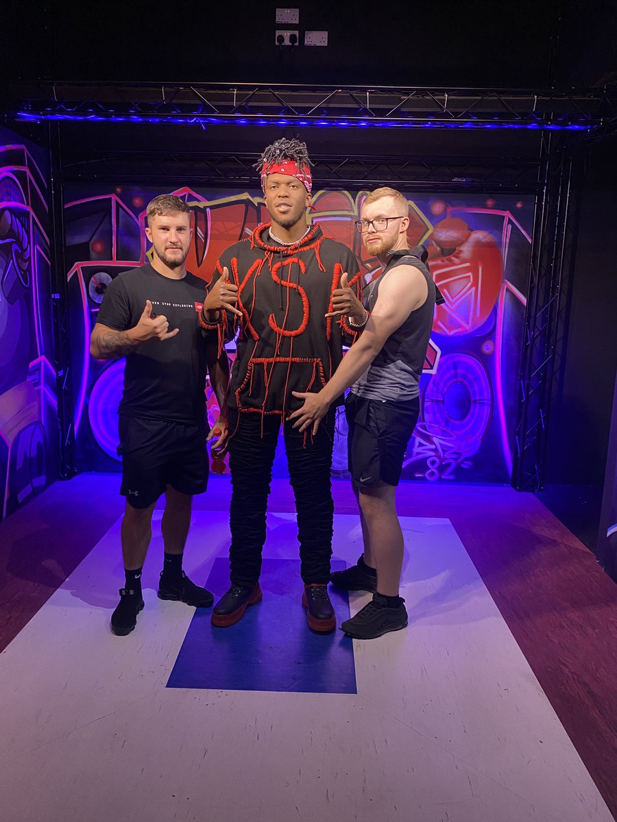 JamesThomas1502's tweet photo. @KSI congrats bro https://t.co/lvgPT4q9Ds
